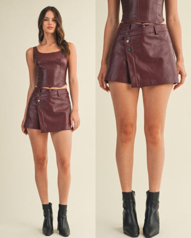Terri Faux Leather Skort -wine